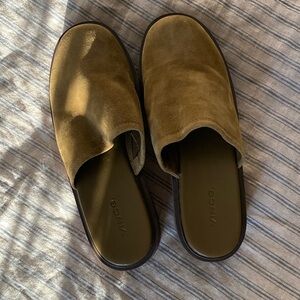 Green mules with suede like material